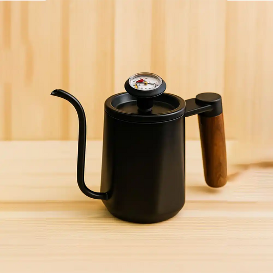 Kettle 550ML, black with wooden handle and thermometer
